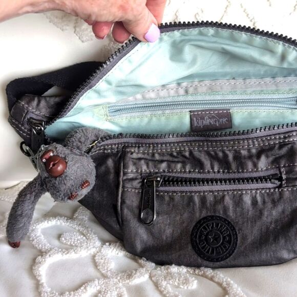 Kipling Fundy PM Waist Bag/Crossbody/Travel - Metallic Graphite Unisex - Picture 8 of 13